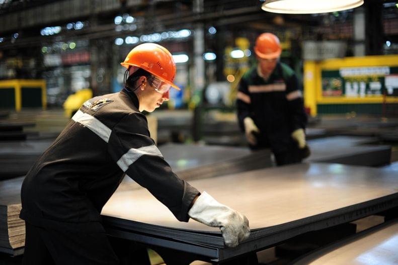 Медицинский полис для мигрантов